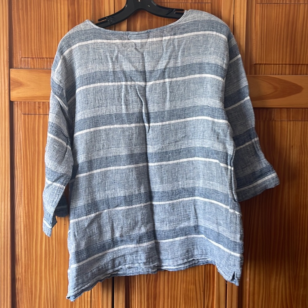 Pure Jill size large. - Picture 5 of 5